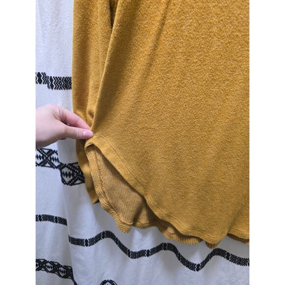 Saturday Sunday Anthropologie yellow gathered sleeve lightweight knit sweater M - Picture 7 of 10
